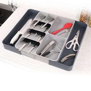 NEW! BRAQ Expandable Cutlery Organizer in Drawer / Utensil Storage $20